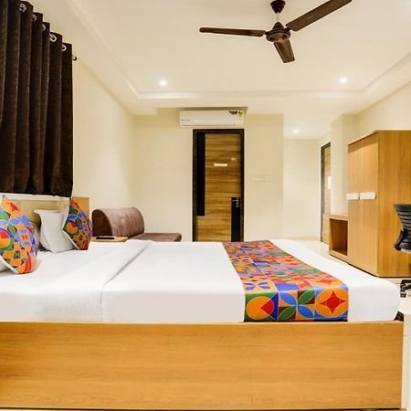 Fabhotel Mansarovar Inn Rāipur Exterior foto